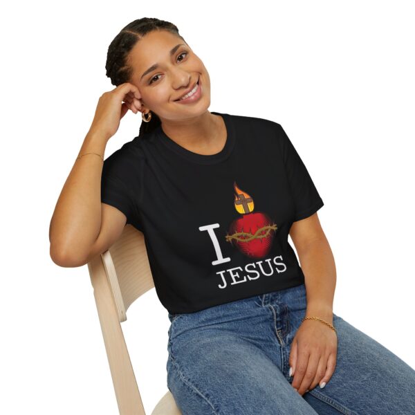 Woman wearing I Heart Jesus t-shirt